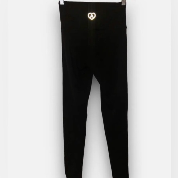 Aritizia Thank You legging - Picture 1 of 4